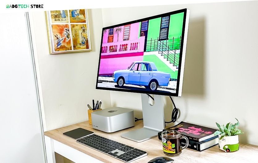 best monitors for mac studio